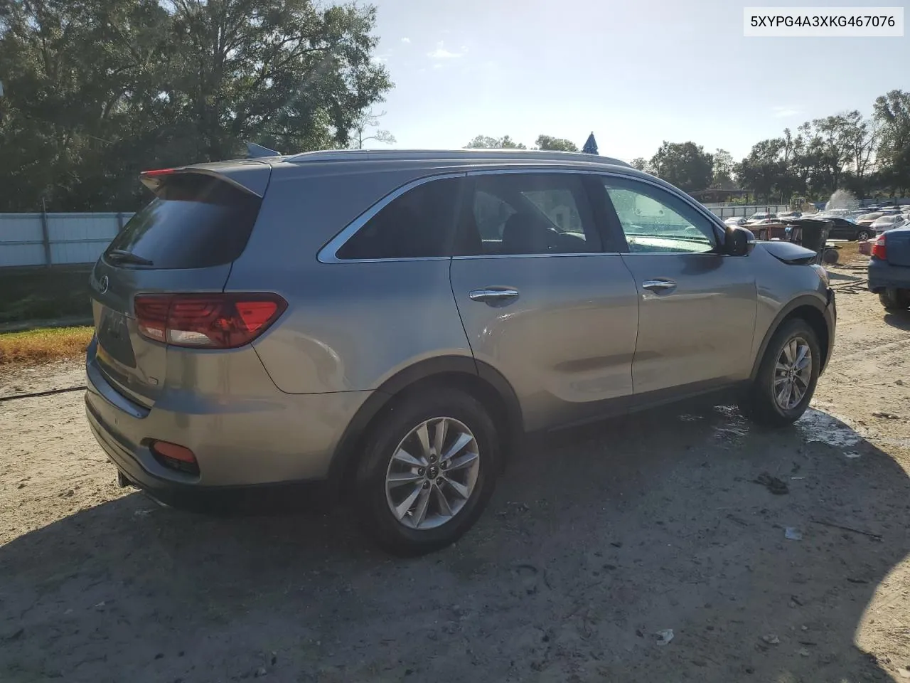 2019 Kia Sorento L VIN: 5XYPG4A3XKG467076 Lot: 79479974