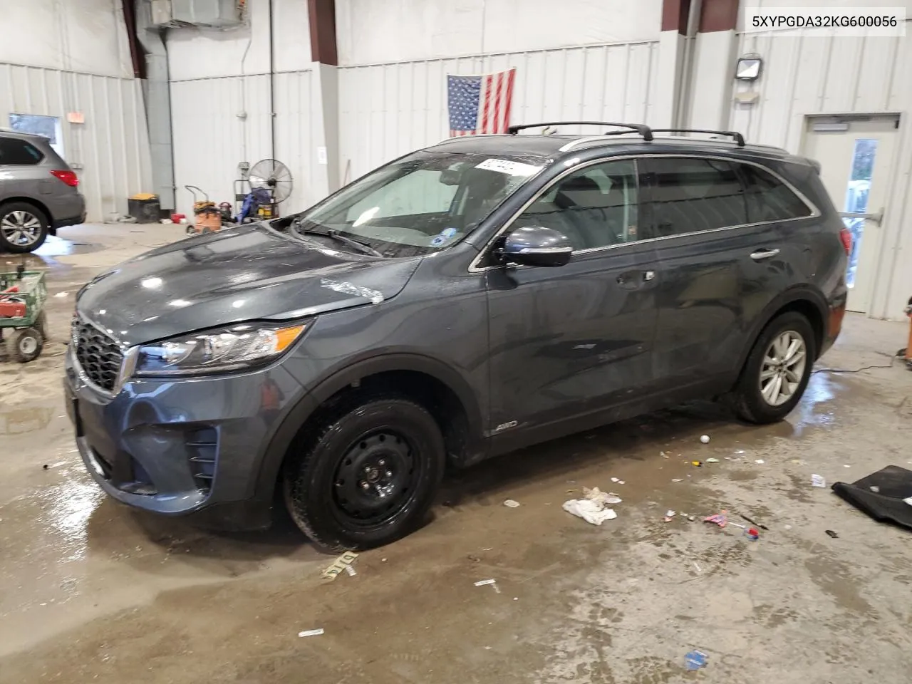 2019 Kia Sorento L VIN: 5XYPGDA32KG600056 Lot: 80744044