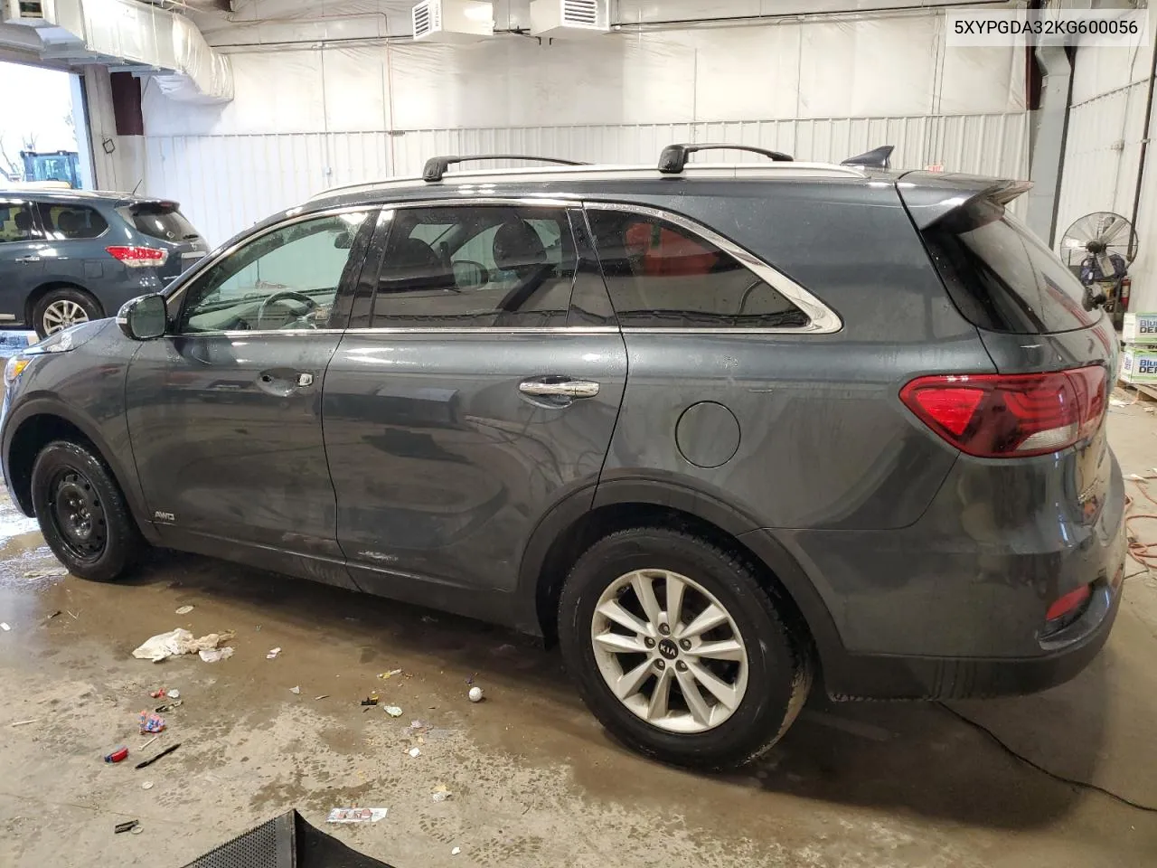 2019 Kia Sorento L VIN: 5XYPGDA32KG600056 Lot: 80744044