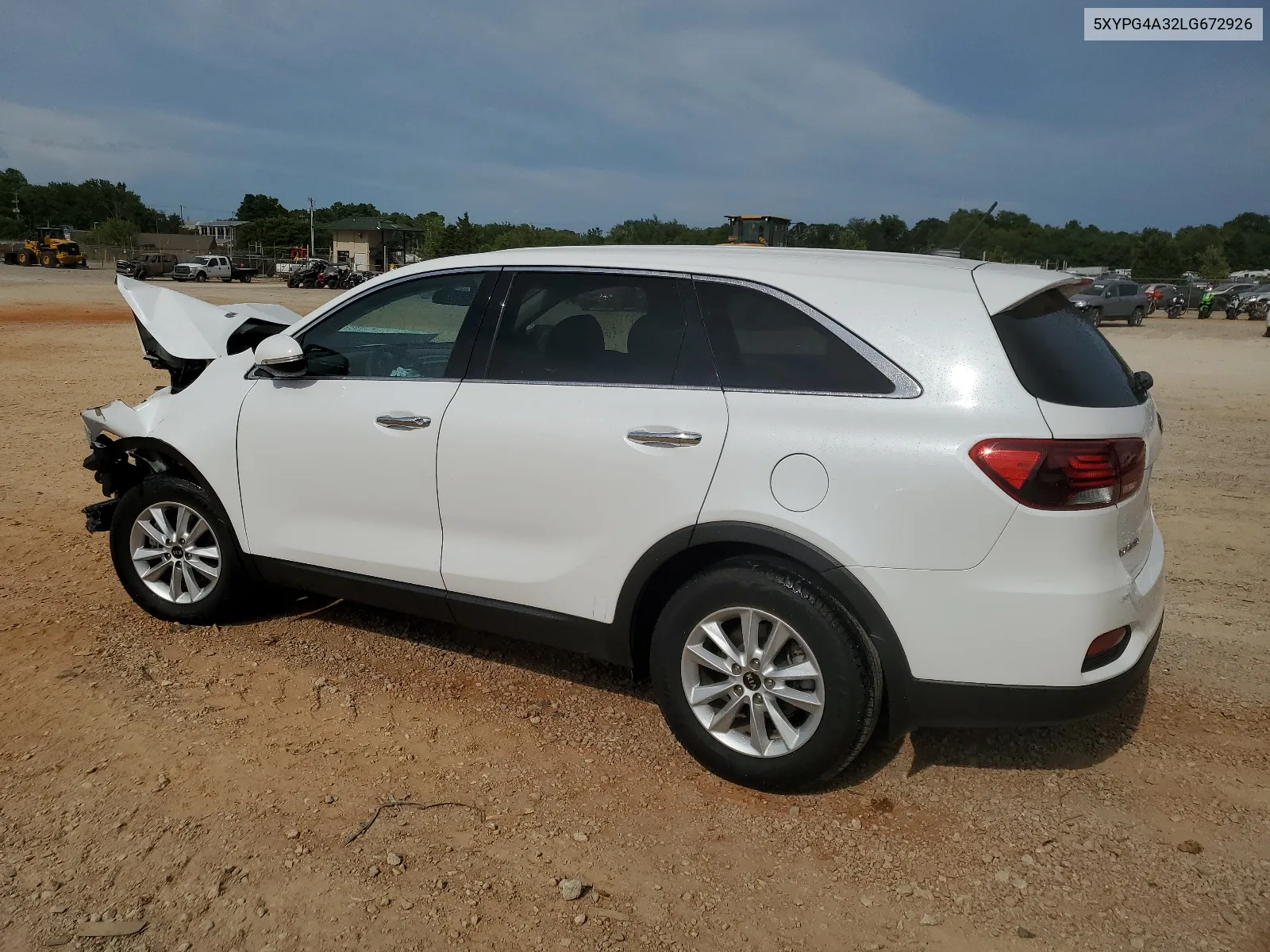 2020 Kia Sorento L VIN: 5XYPG4A32LG672926 Lot: 61827144