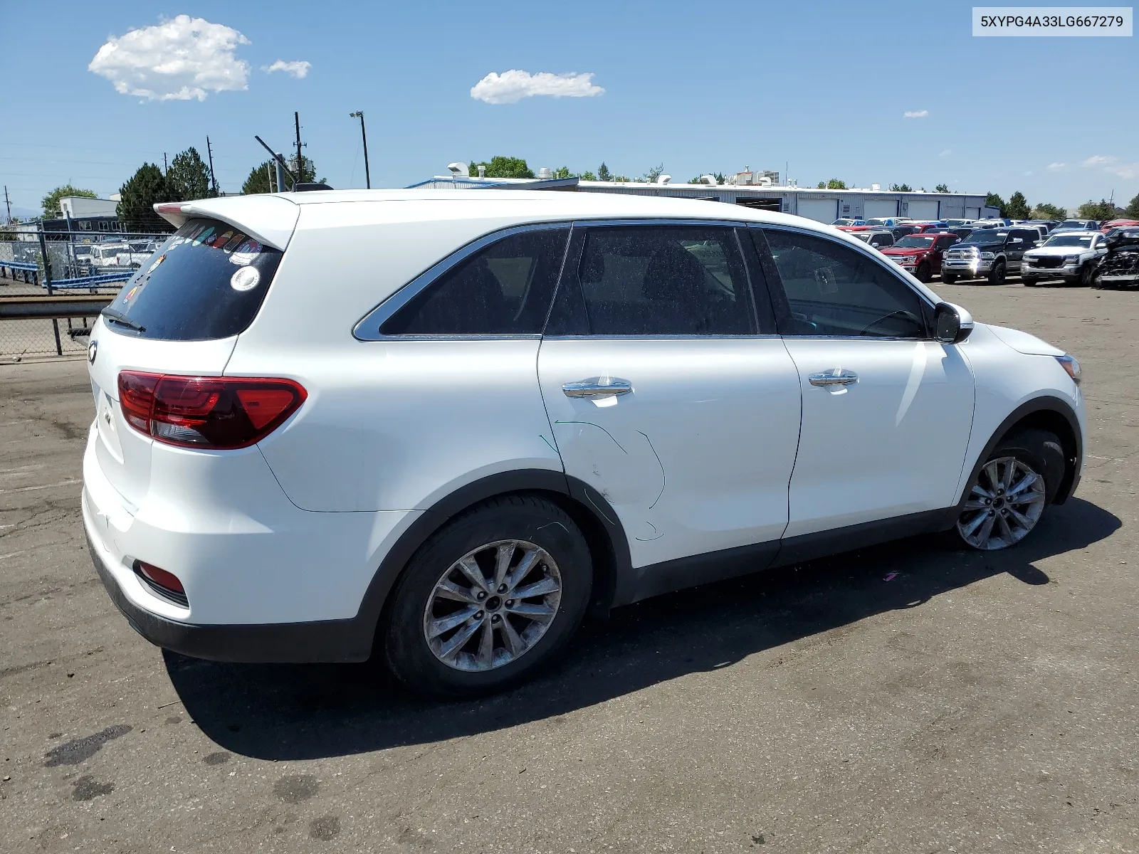 2020 Kia Sorento L VIN: 5XYPG4A33LG667279 Lot: 65081644