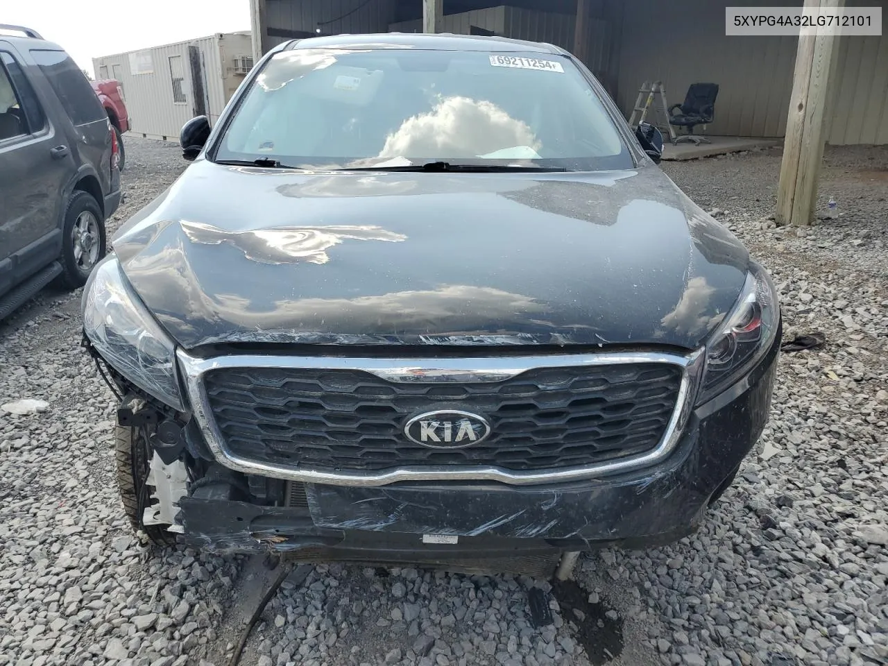 2020 Kia Sorento L VIN: 5XYPG4A32LG712101 Lot: 69211254