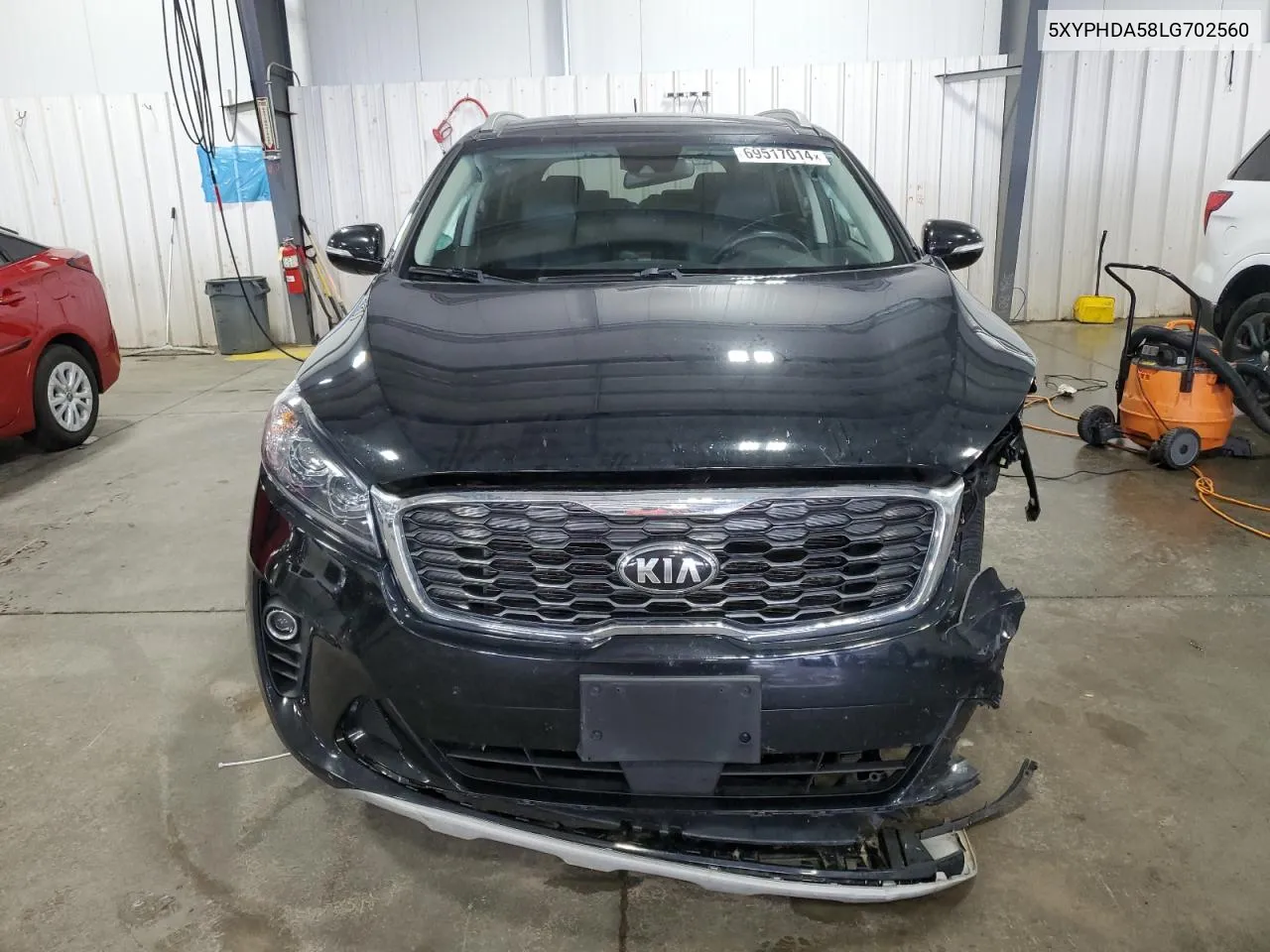 2020 Kia Sorento Ex VIN: 5XYPHDA58LG702560 Lot: 69517014