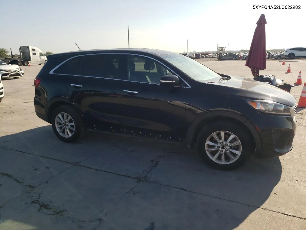 2020 Kia Sorento S VIN: 5XYPG4A52LG622982 Lot: 71636934