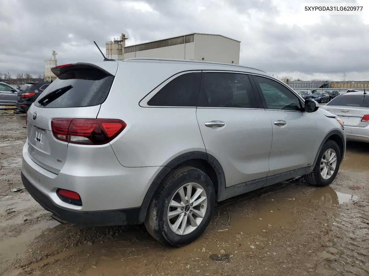 2020 Kia Sorento L VIN: 5XYPGDA31LG620977 Lot: 81103114