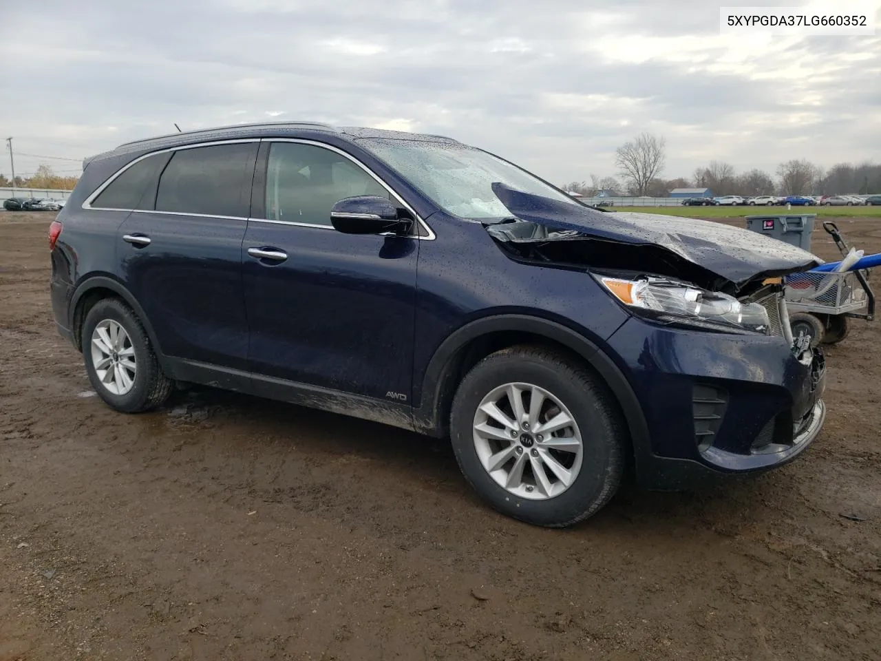 2020 Kia Sorento L VIN: 5XYPGDA37LG660352 Lot: 81235824