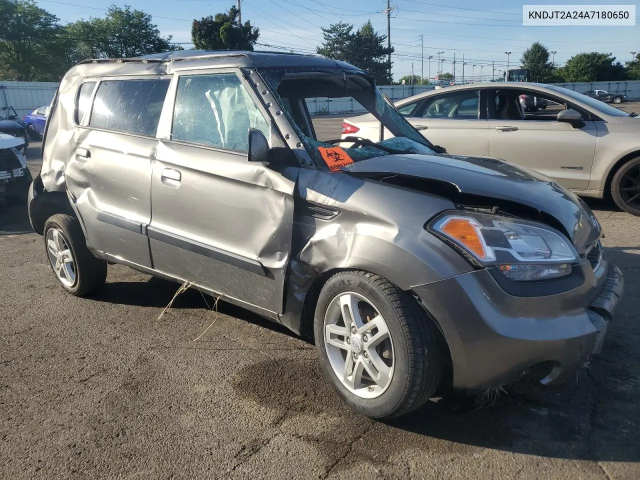 2010 Kia Soul + VIN: KNDJT2A24A7180650 Lot: 61409494