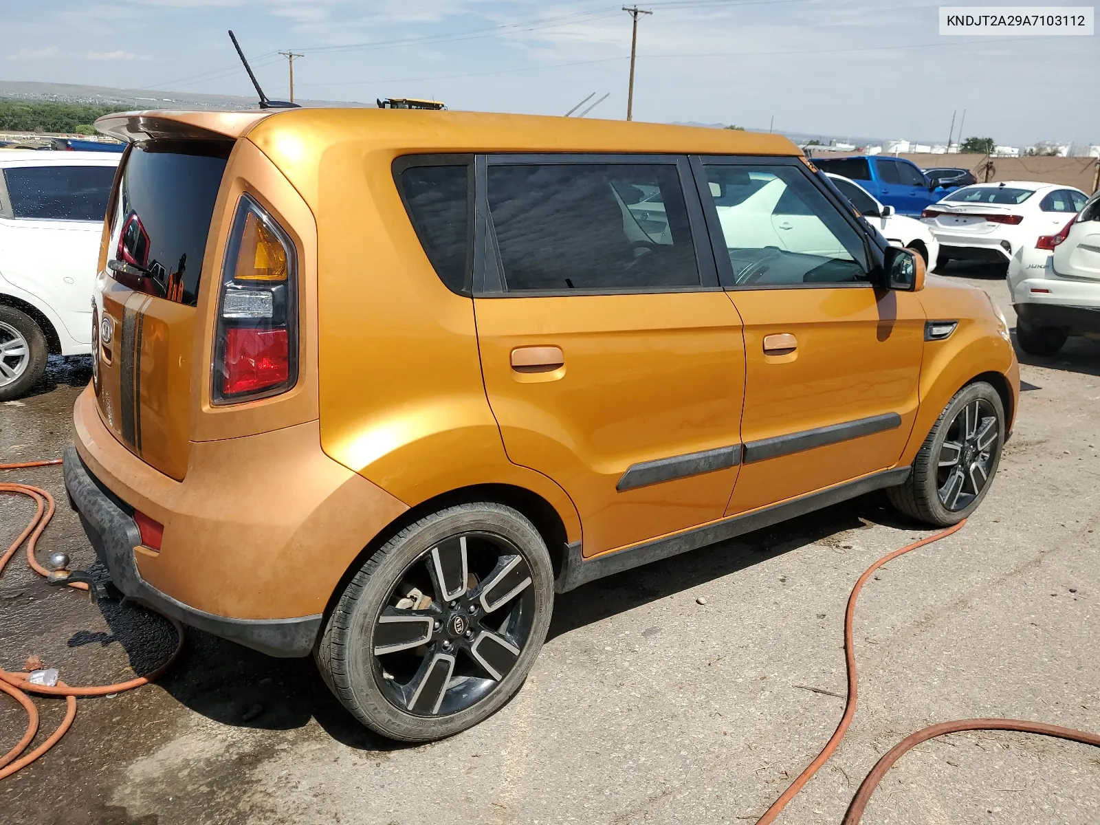 2010 Kia Soul + VIN: KNDJT2A29A7103112 Lot: 63710074