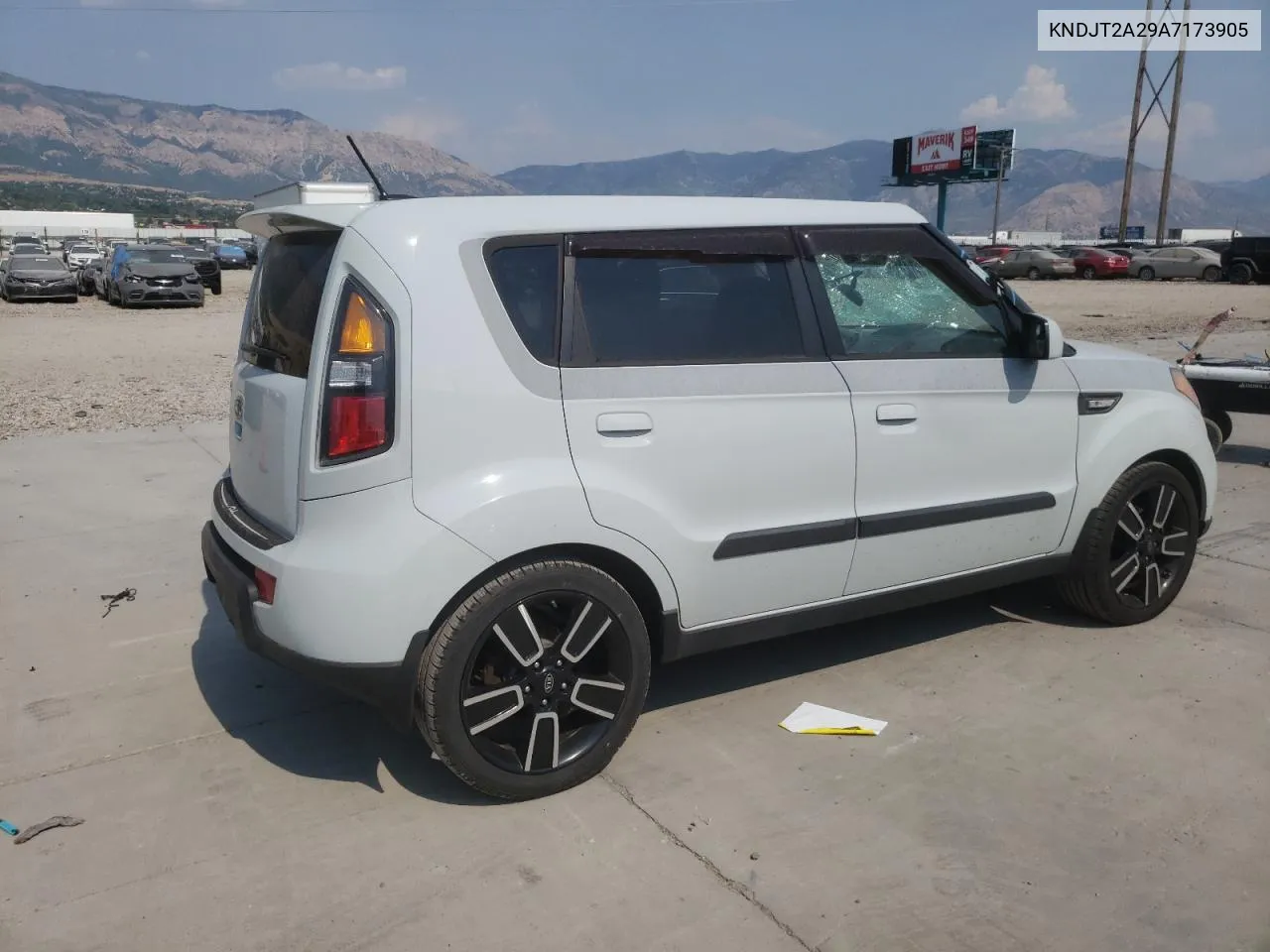 2010 Kia Soul + VIN: KNDJT2A29A7173905 Lot: 64644834