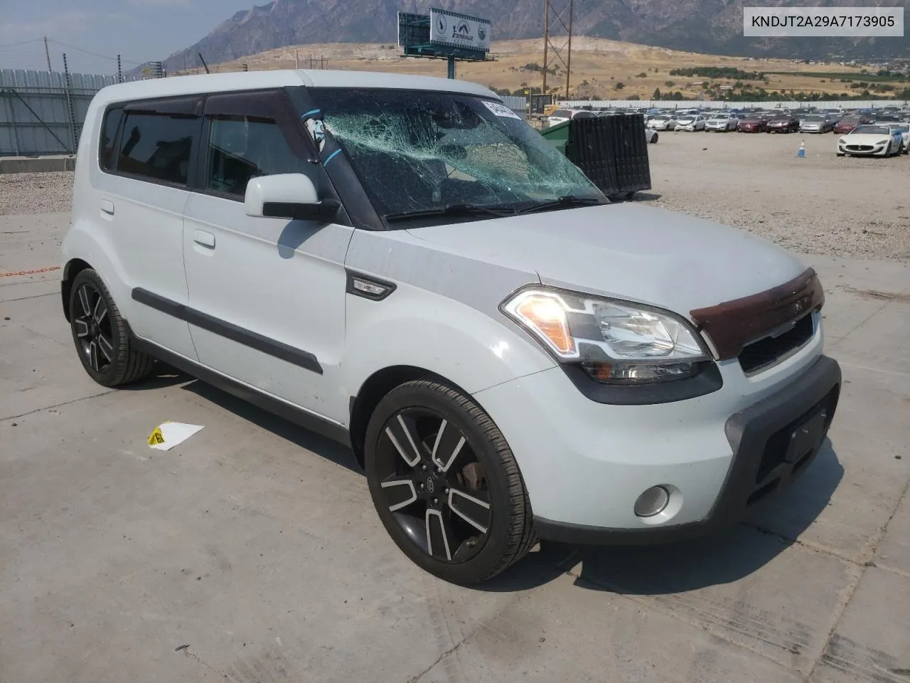 2010 Kia Soul + VIN: KNDJT2A29A7173905 Lot: 64644834