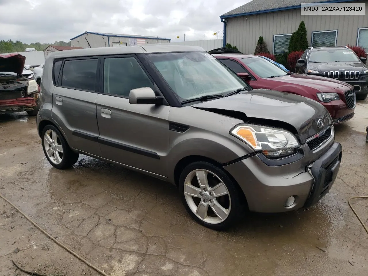 KNDJT2A2XA7123420 2010 Kia Soul +