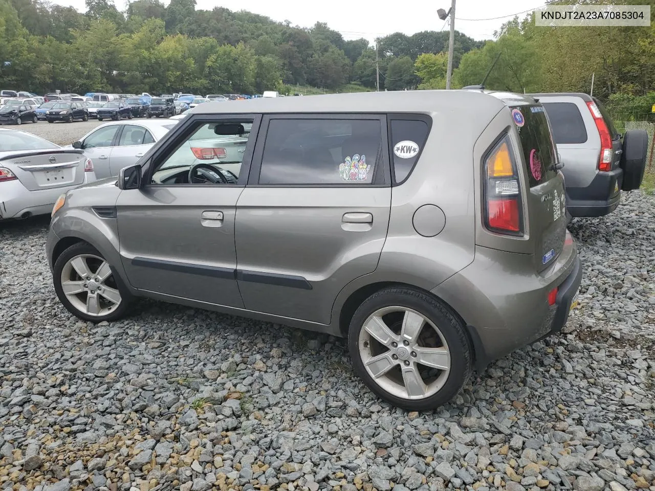 2010 Kia Soul + VIN: KNDJT2A23A7085304 Lot: 68108244