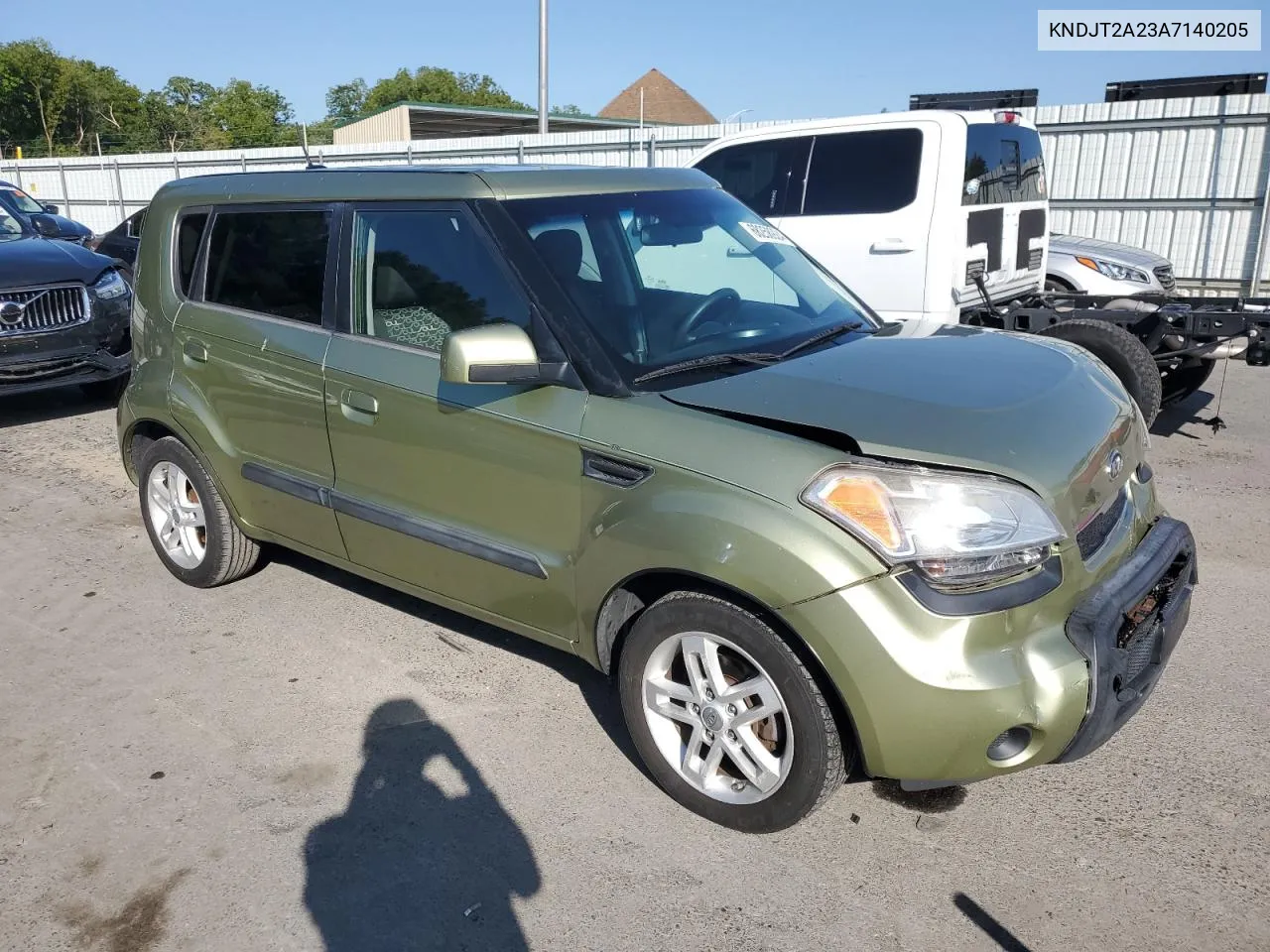 2010 Kia Soul + VIN: KNDJT2A23A7140205 Lot: 68258924