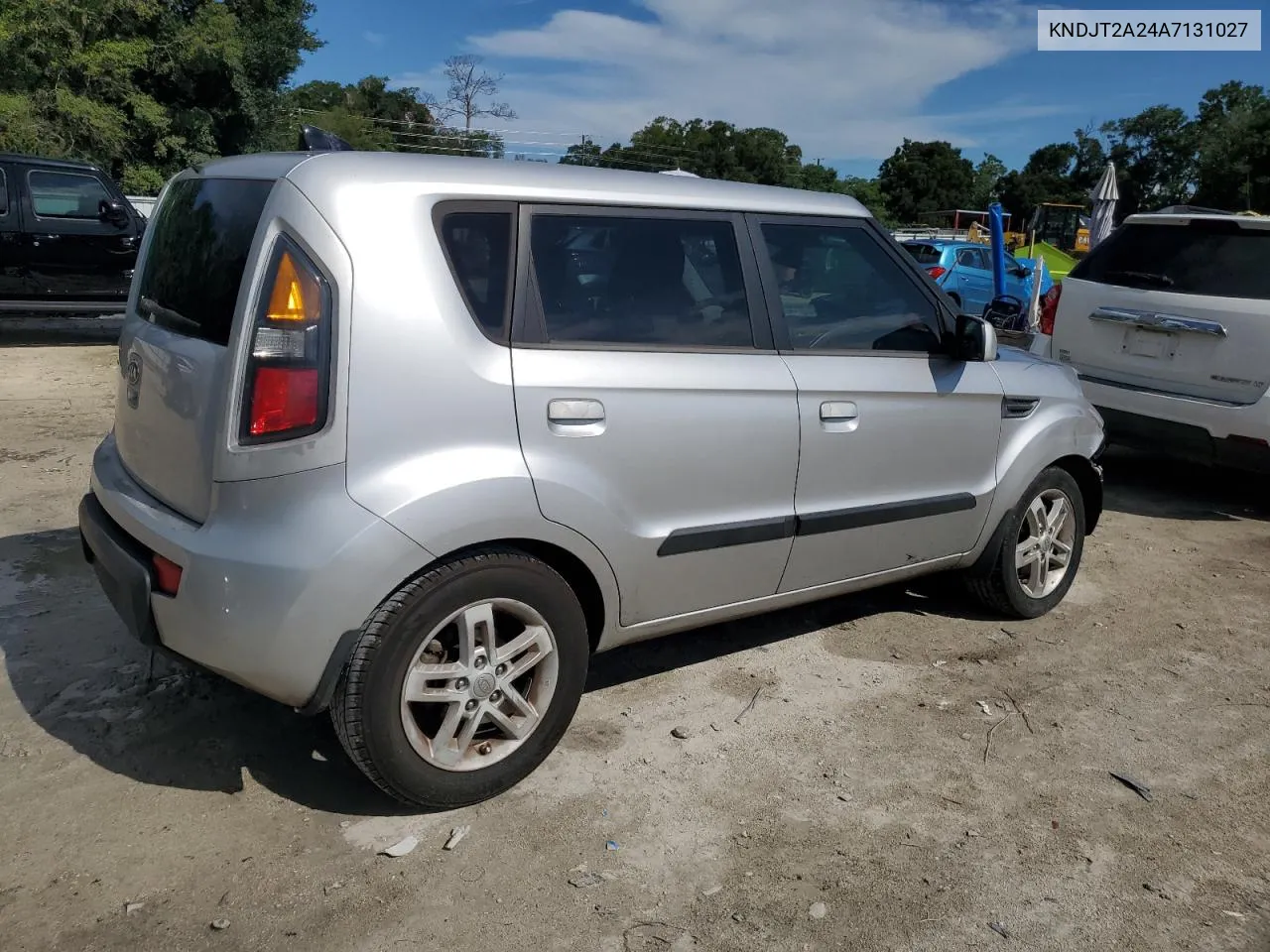 2010 Kia Soul + VIN: KNDJT2A24A7131027 Lot: 68895974