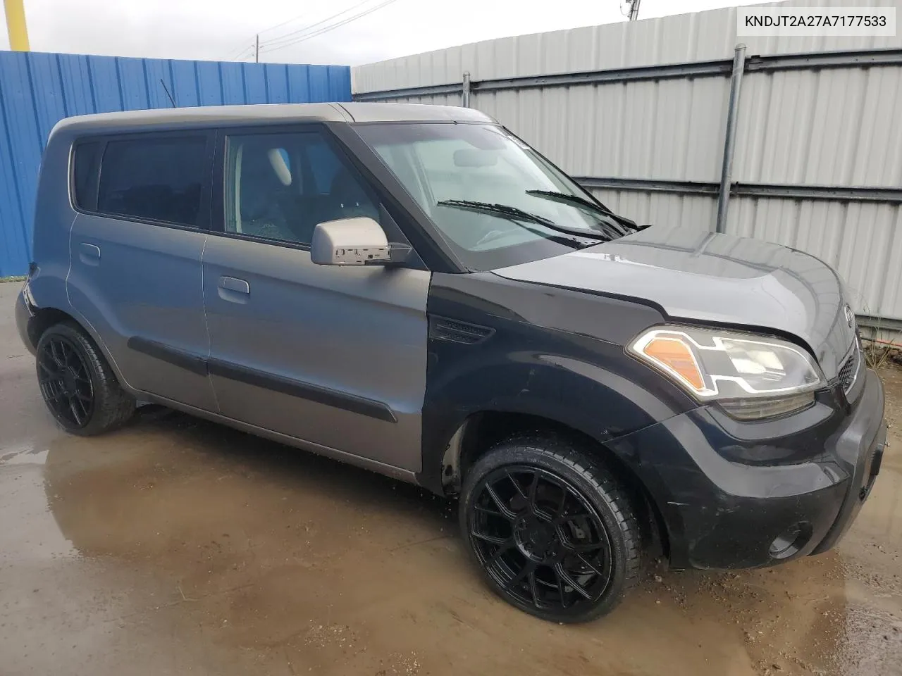 KNDJT2A27A7177533 2010 Kia Soul +