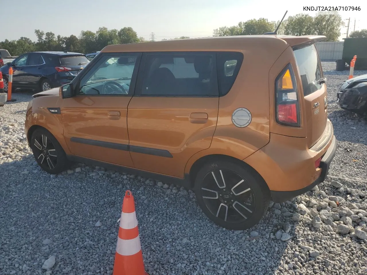 2010 Kia Soul + VIN: KNDJT2A21A7107946 Lot: 69804524