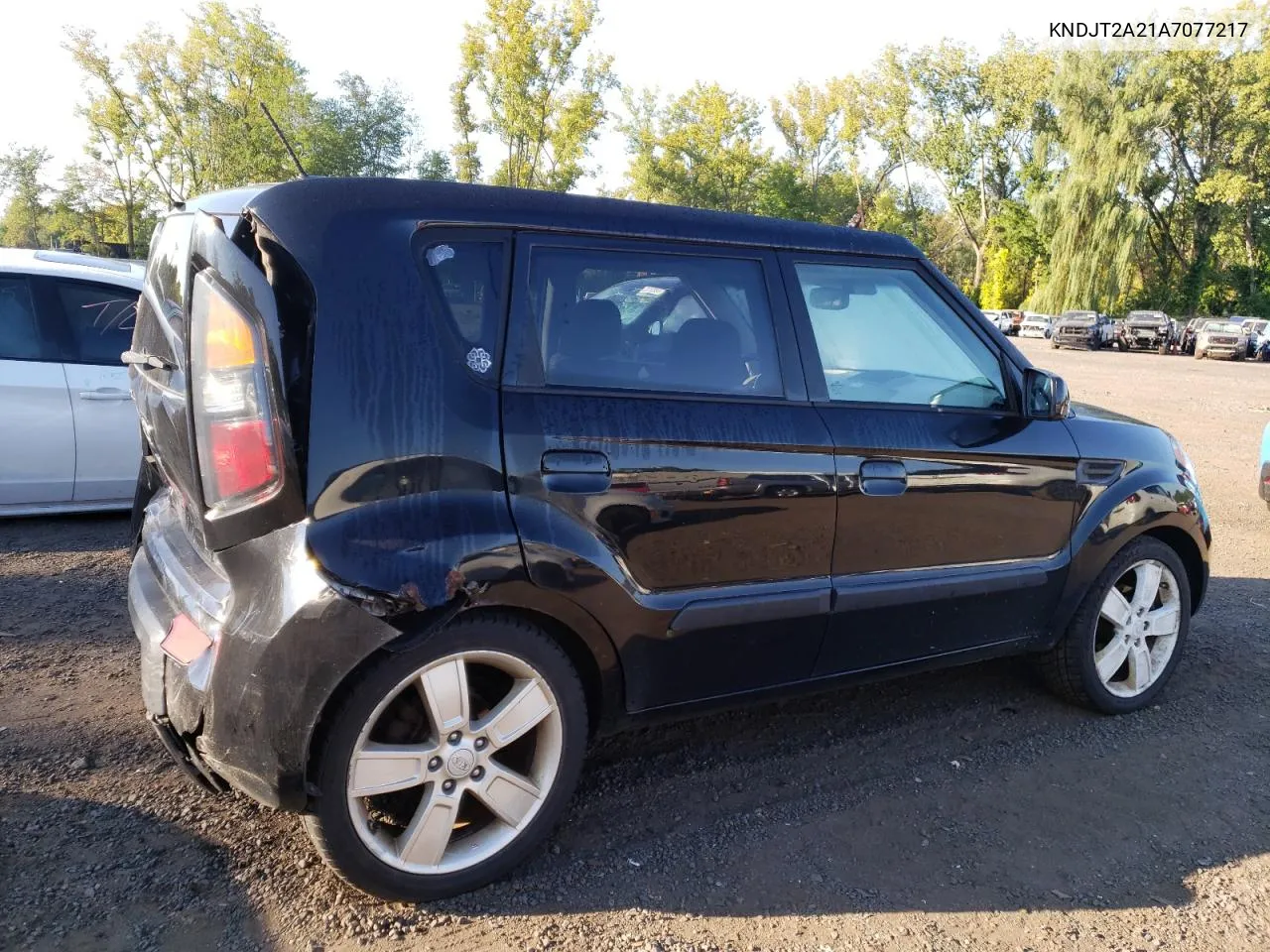 2010 Kia Soul + VIN: KNDJT2A21A7077217 Lot: 69880514