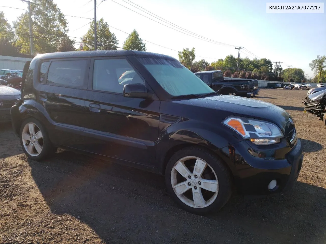 2010 Kia Soul + VIN: KNDJT2A21A7077217 Lot: 69880514