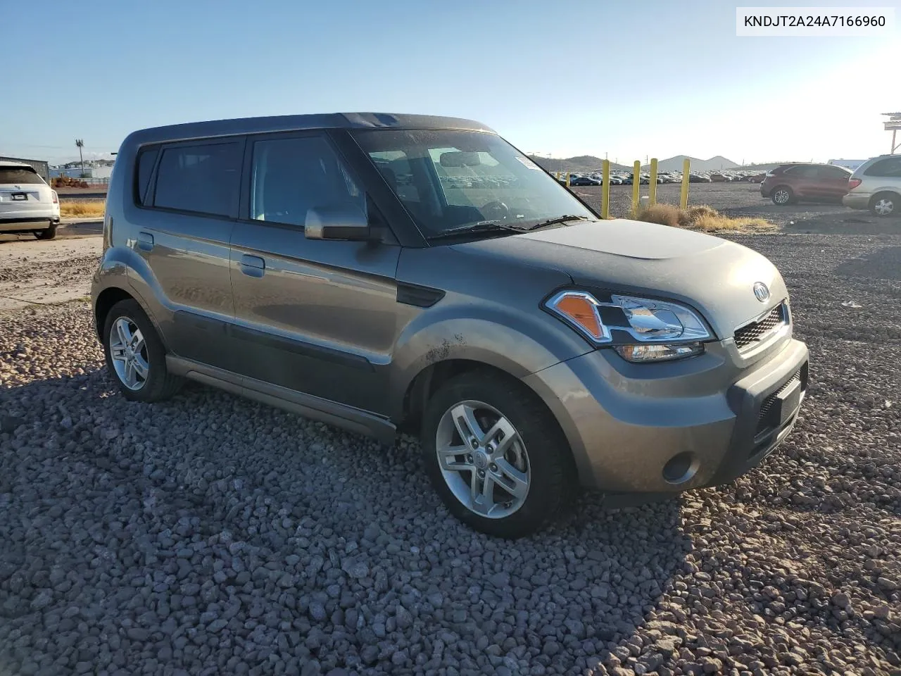 2010 Kia Soul + VIN: KNDJT2A24A7166960 Lot: 70992964