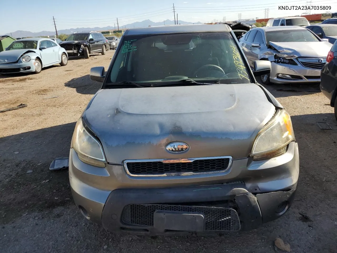 2010 Kia Soul + VIN: KNDJT2A23A7035809 Lot: 73493604