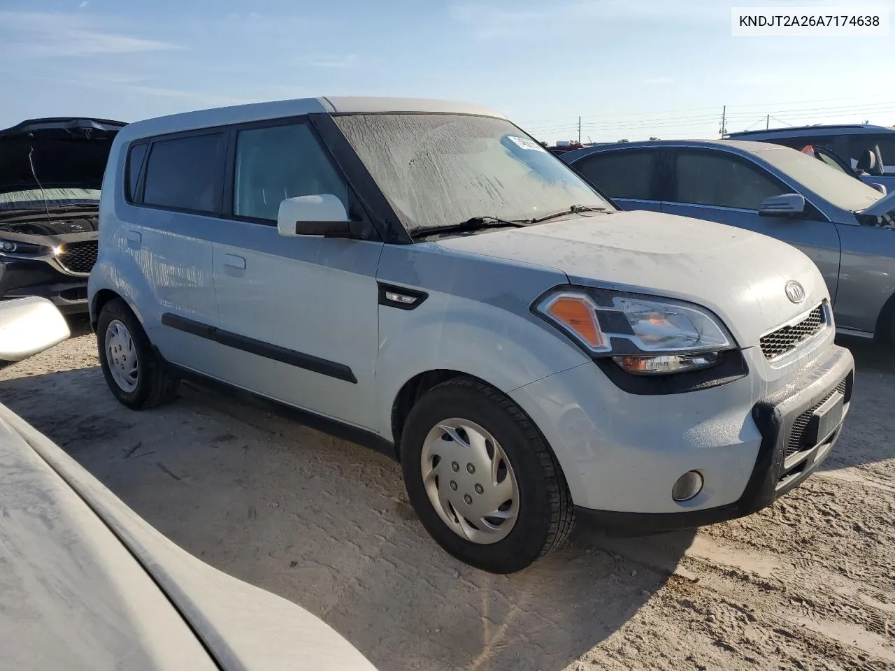 2010 Kia Soul + VIN: KNDJT2A26A7174638 Lot: 74686554