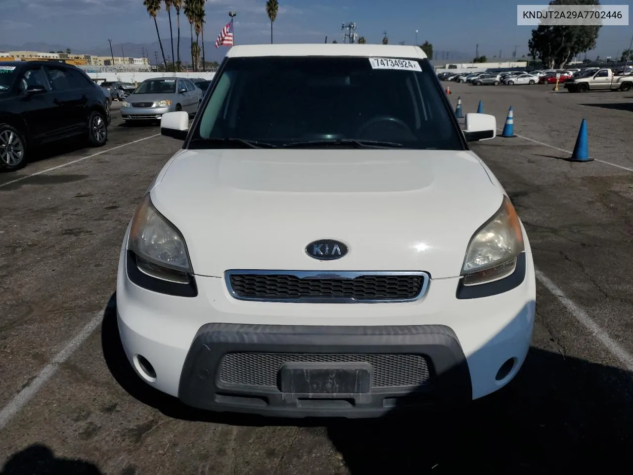 2010 Kia Soul + VIN: KNDJT2A29A7702446 Lot: 74734924