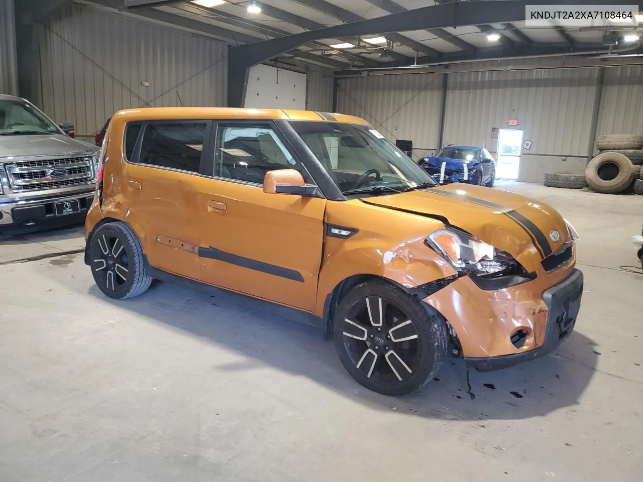 2010 Kia Soul + VIN: KNDJT2A2XA7108464 Lot: 75629624