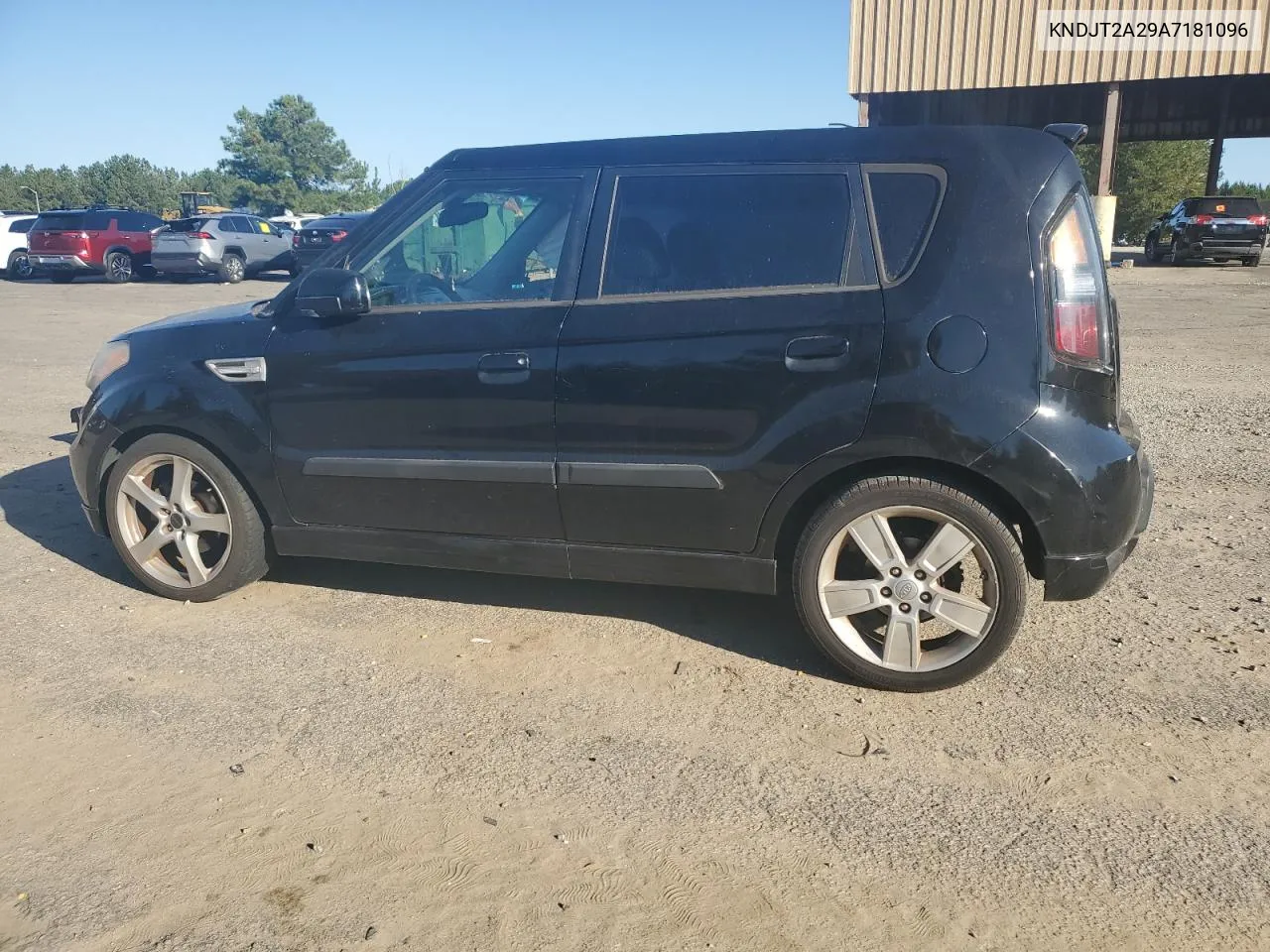 2010 Kia Soul + VIN: KNDJT2A29A7181096 Lot: 75983074