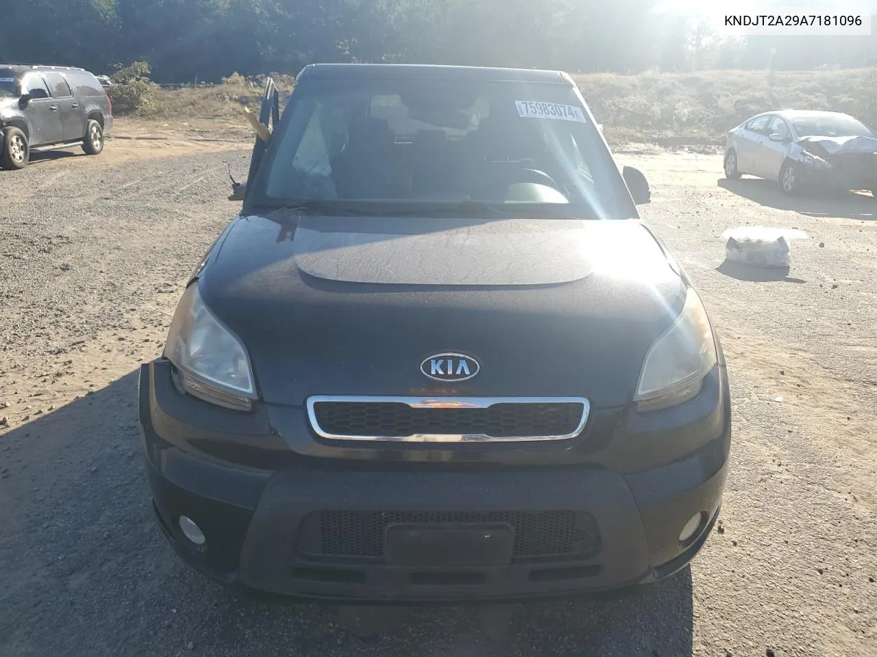 2010 Kia Soul + VIN: KNDJT2A29A7181096 Lot: 75983074