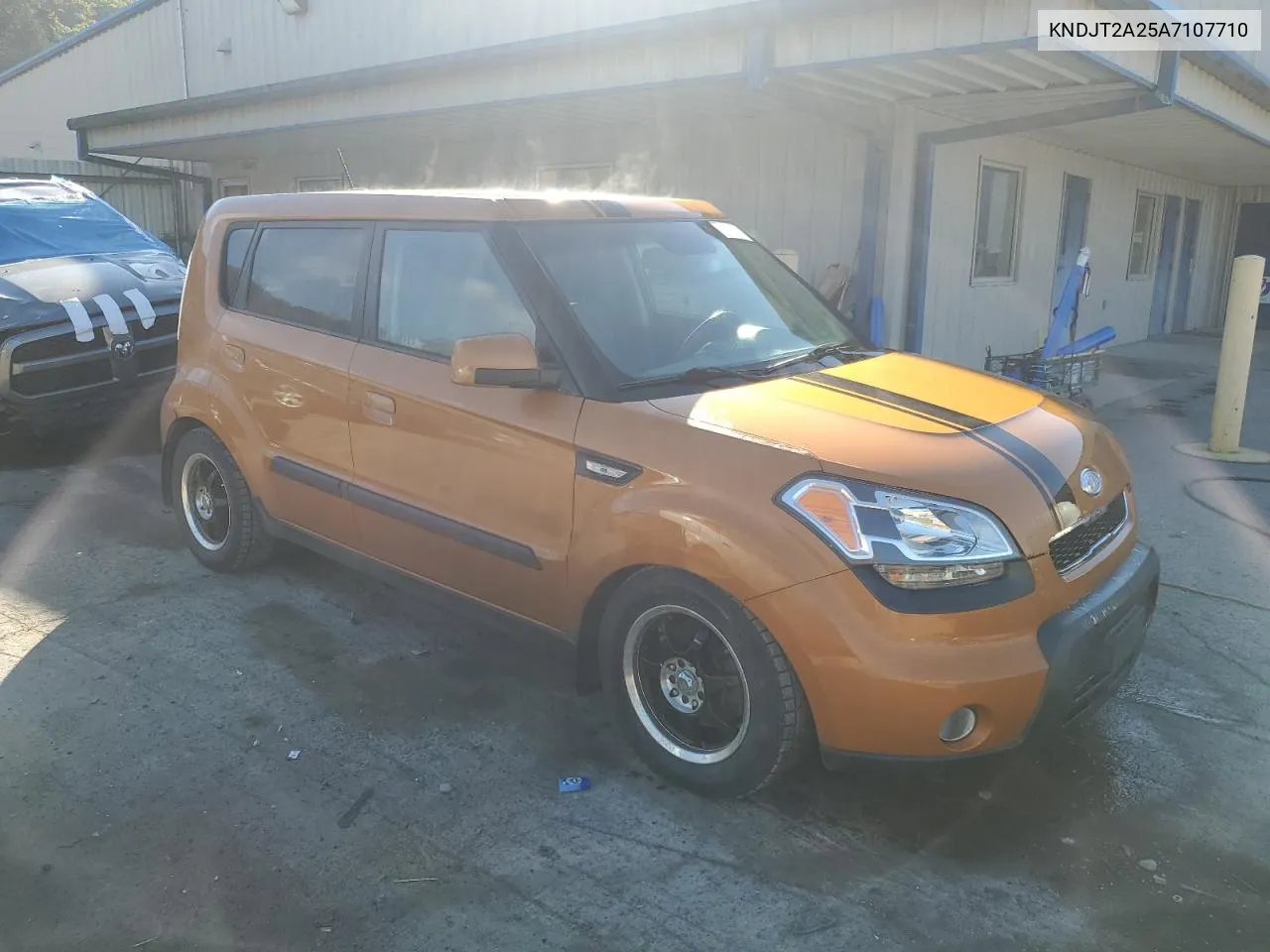 2010 Kia Soul + VIN: KNDJT2A25A7107710 Lot: 76320754