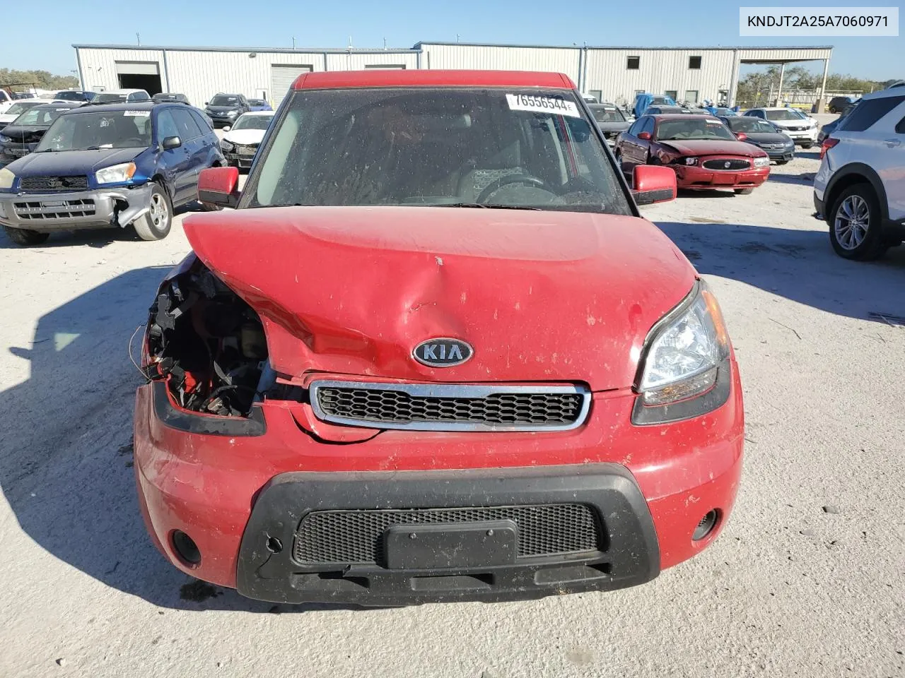 2010 Kia Soul + VIN: KNDJT2A25A7060971 Lot: 76556544