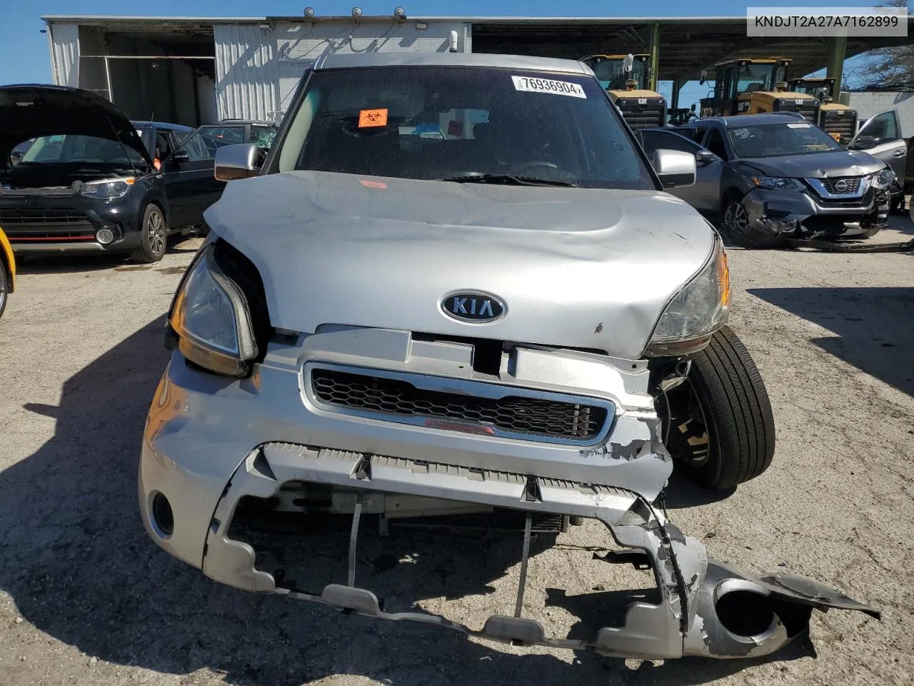 2010 Kia Soul + VIN: KNDJT2A27A7162899 Lot: 76936904