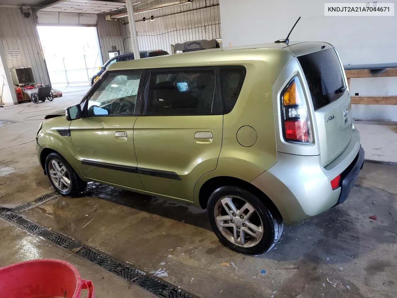 2010 Kia Soul + VIN: KNDJT2A21A7044671 Lot: 77432054