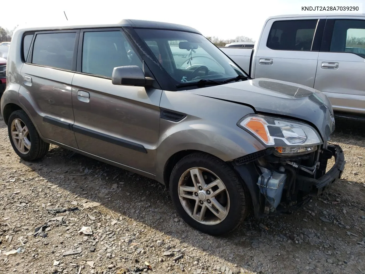 2010 Kia Soul + VIN: KNDJT2A28A7039290 Lot: 77576424