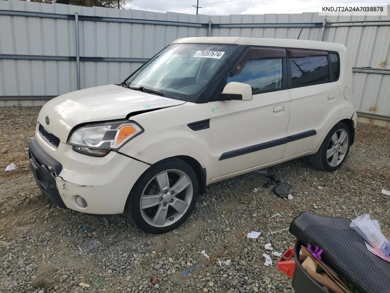 2010 Kia Soul + VIN: KNDJT2A24A7038878 Lot: 79207674