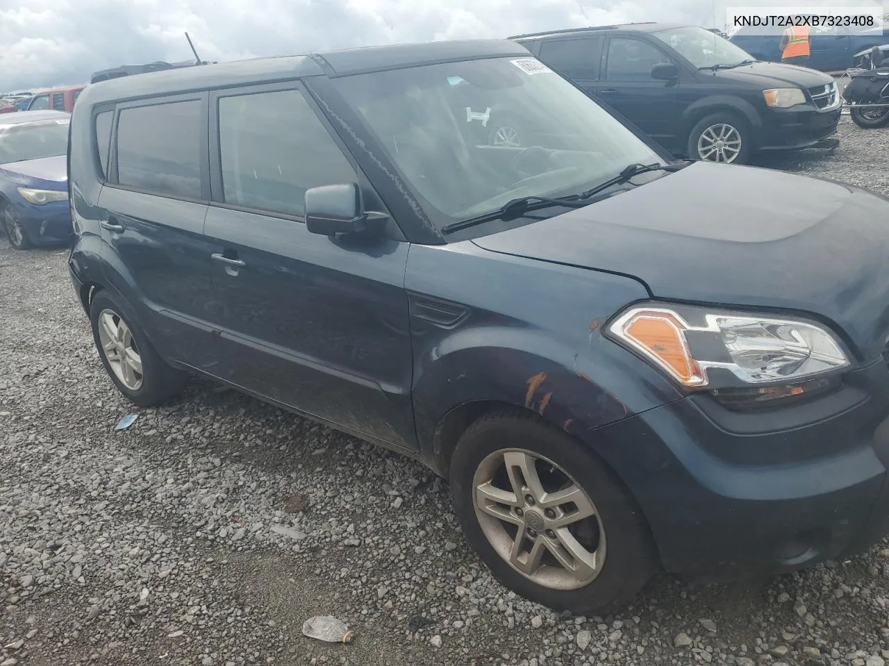 2011 Kia Soul + VIN: KNDJT2A2XB7323408 Lot: 60630314