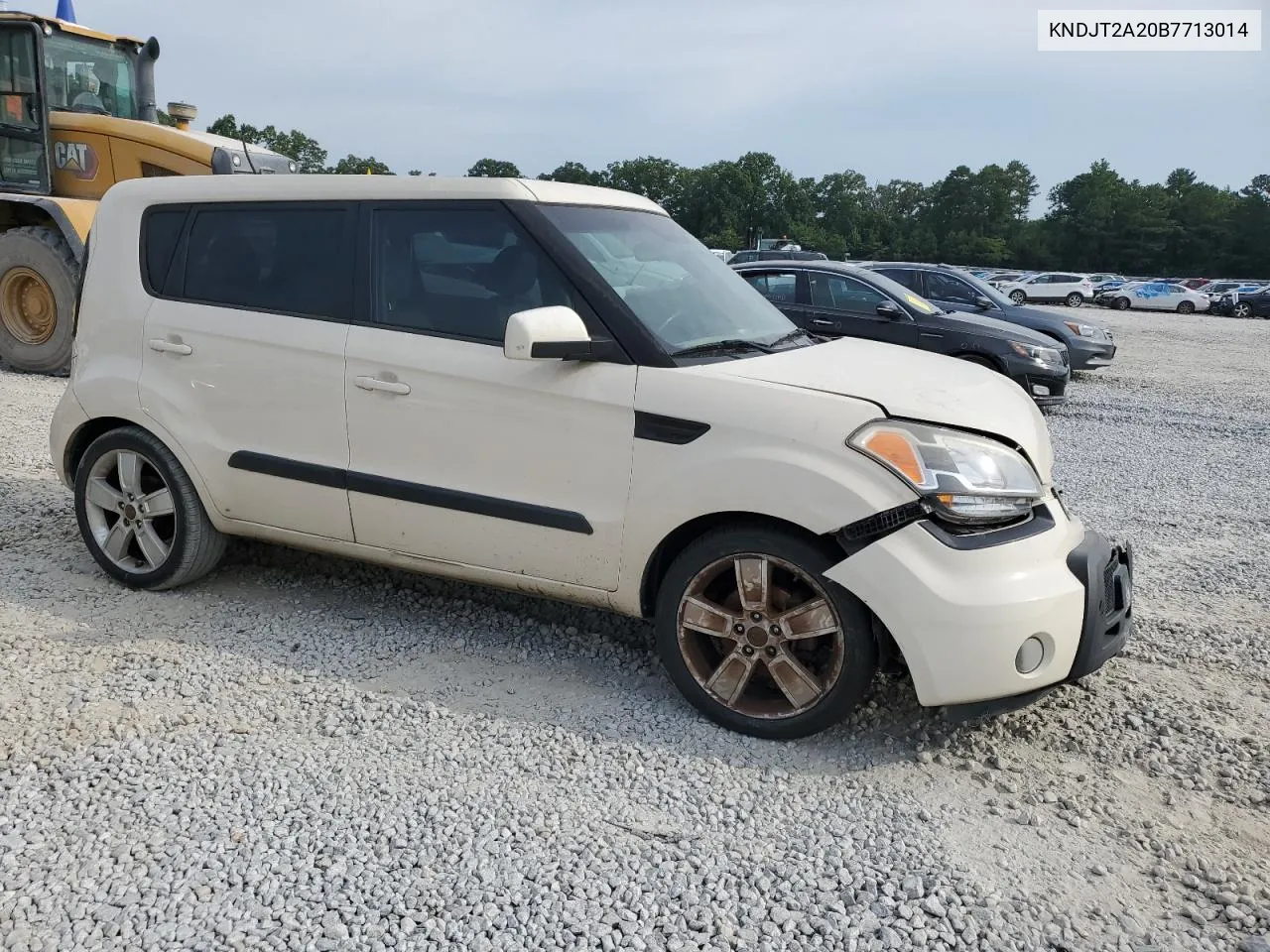 2011 Kia Soul + VIN: KNDJT2A20B7713014 Lot: 61049274