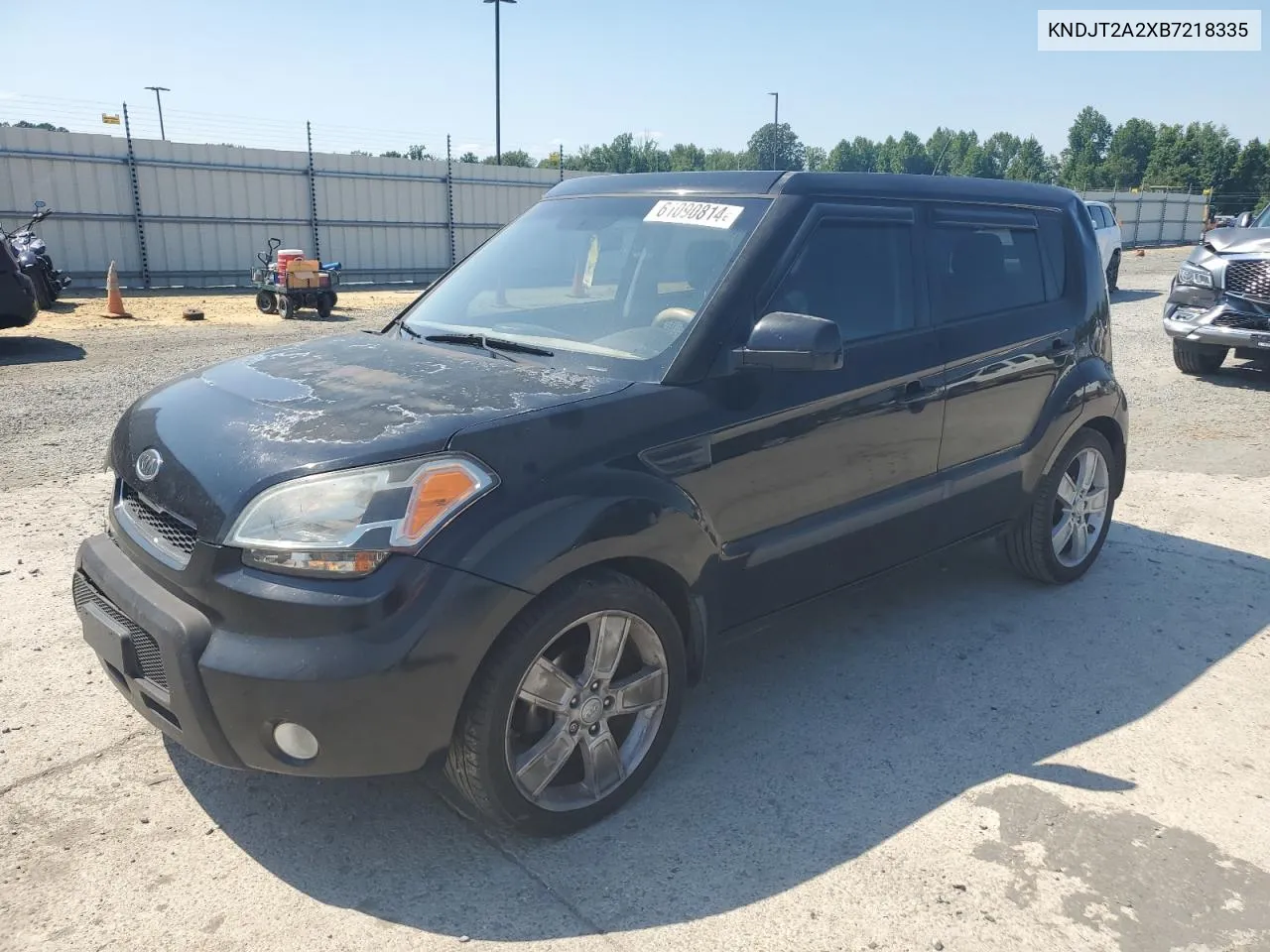 KNDJT2A2XB7218335 2011 Kia Soul +