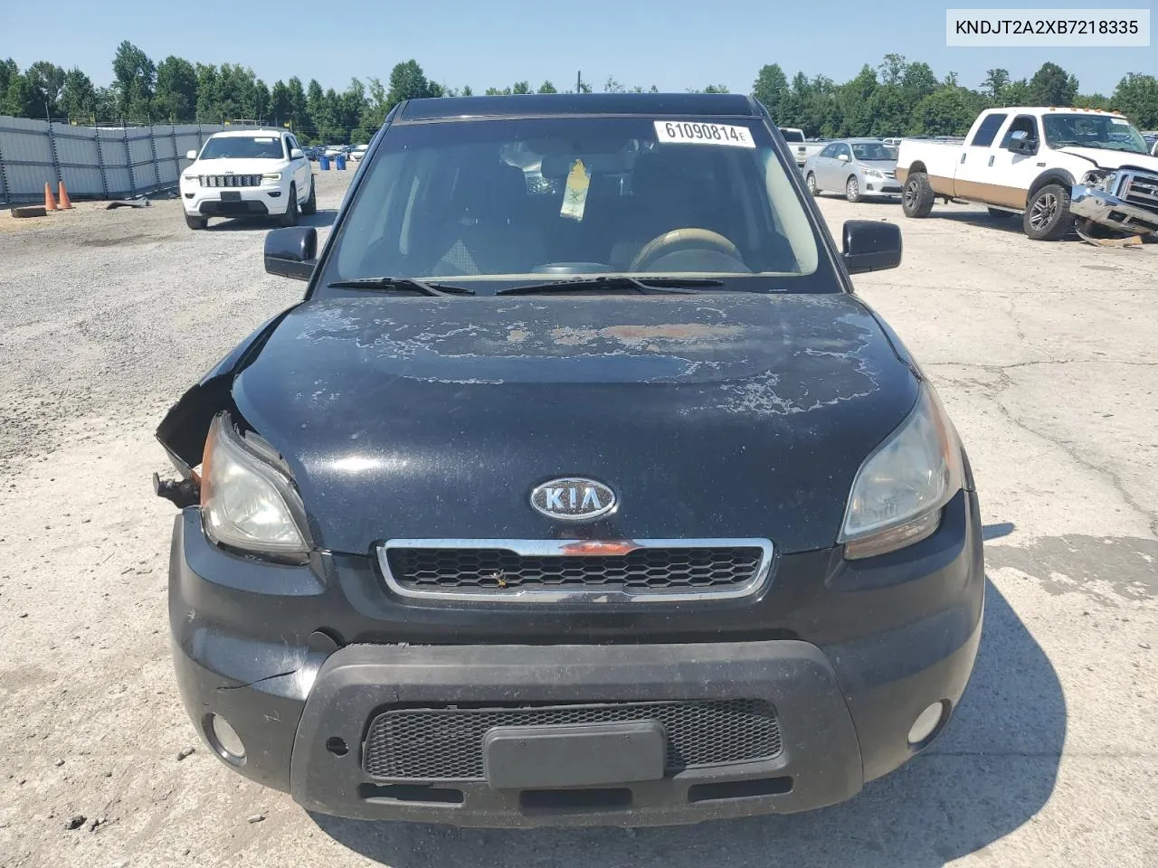 2011 Kia Soul + VIN: KNDJT2A2XB7218335 Lot: 61090814