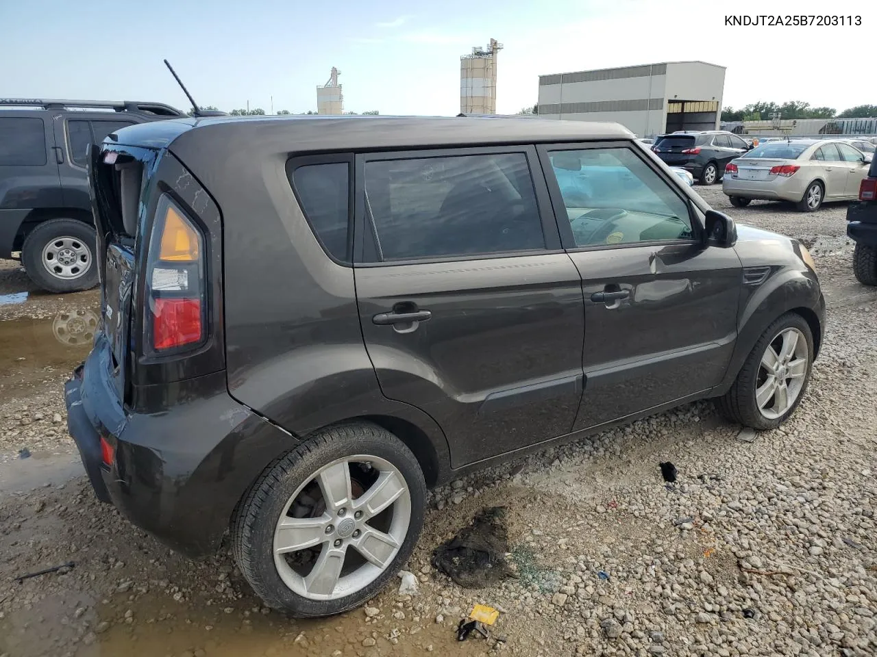 KNDJT2A25B7203113 2011 Kia Soul +