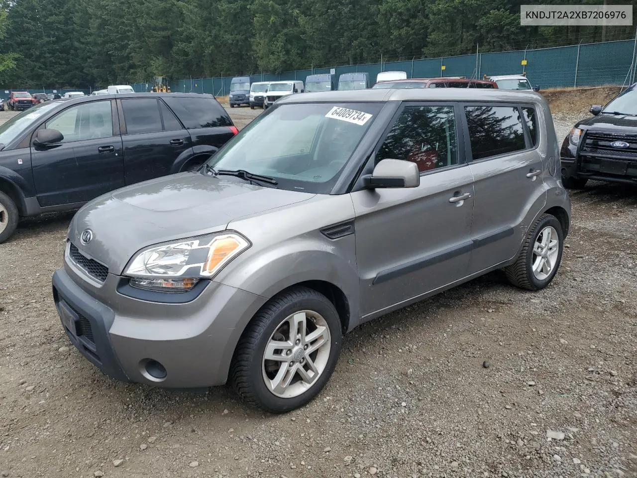 2011 Kia Soul + VIN: KNDJT2A2XB7206976 Lot: 64009734