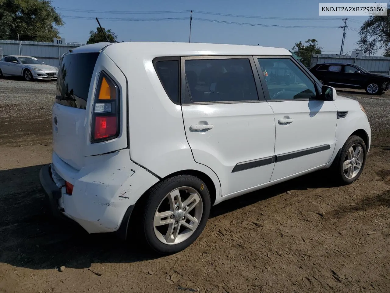 2011 Kia Soul + VIN: KNDJT2A2XB7295156 Lot: 64421294