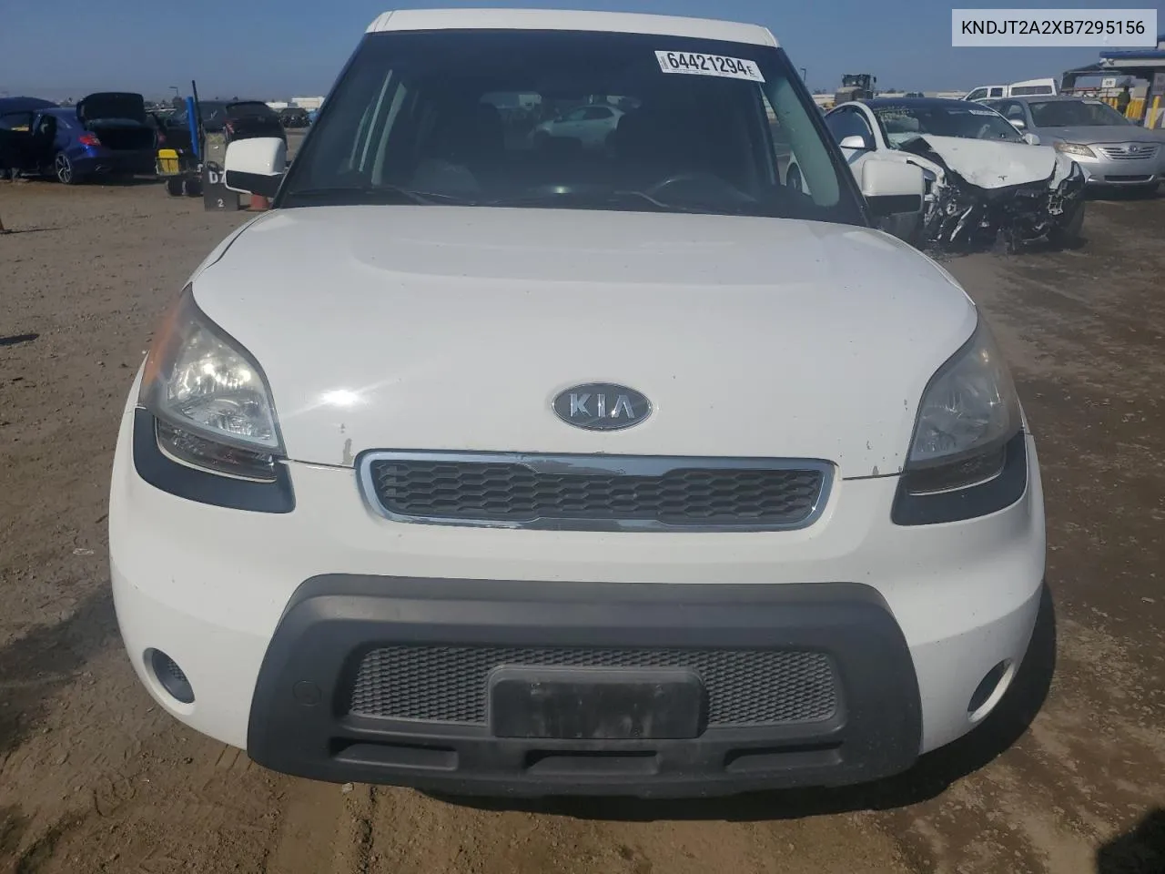 2011 Kia Soul + VIN: KNDJT2A2XB7295156 Lot: 64421294