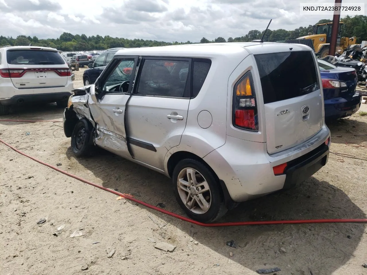 2011 Kia Soul + VIN: KNDJT2A23B7724928 Lot: 66168034