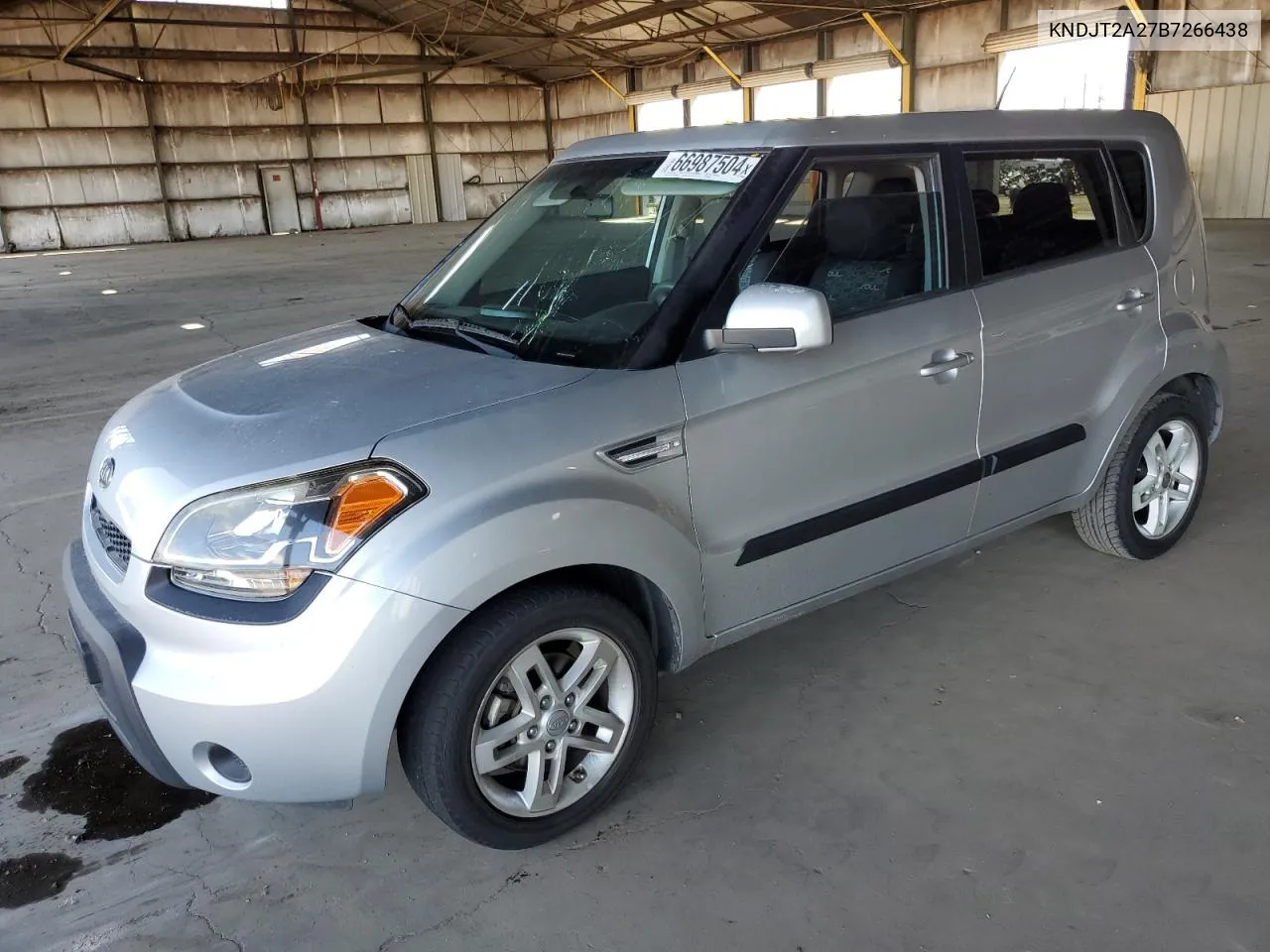 KNDJT2A27B7266438 2011 Kia Soul +