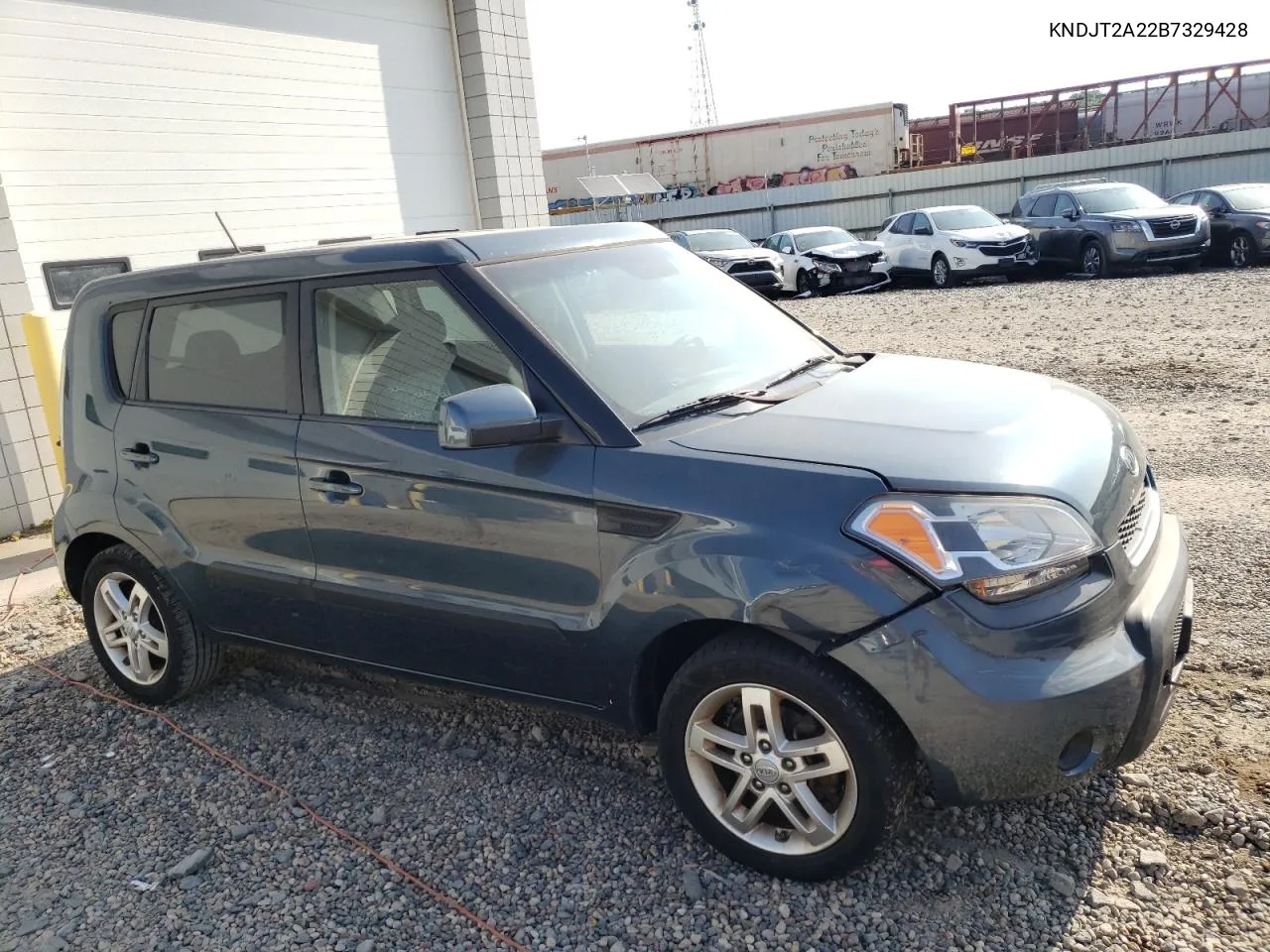 KNDJT2A22B7329428 2011 Kia Soul +