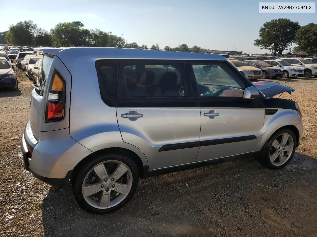 2011 Kia Soul + VIN: KNDJT2A29B7709463 Lot: 68624274