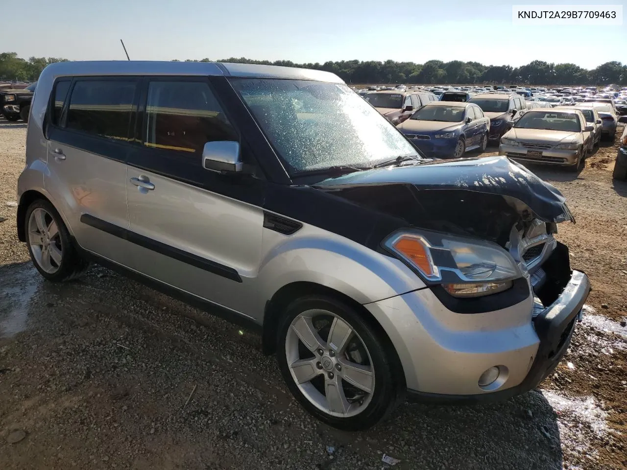 KNDJT2A29B7709463 2011 Kia Soul +