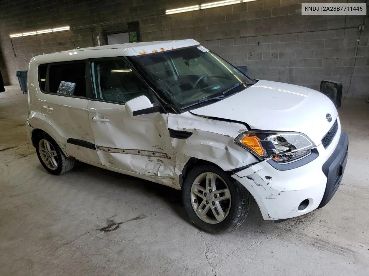 2011 Kia Soul + VIN: KNDJT2A28B7711446 Lot: 69040754