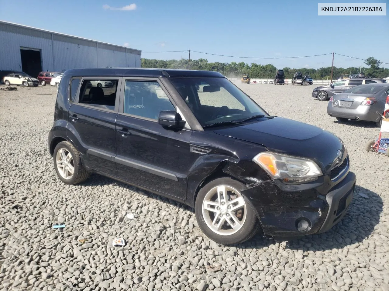 KNDJT2A21B7226386 2011 Kia Soul +